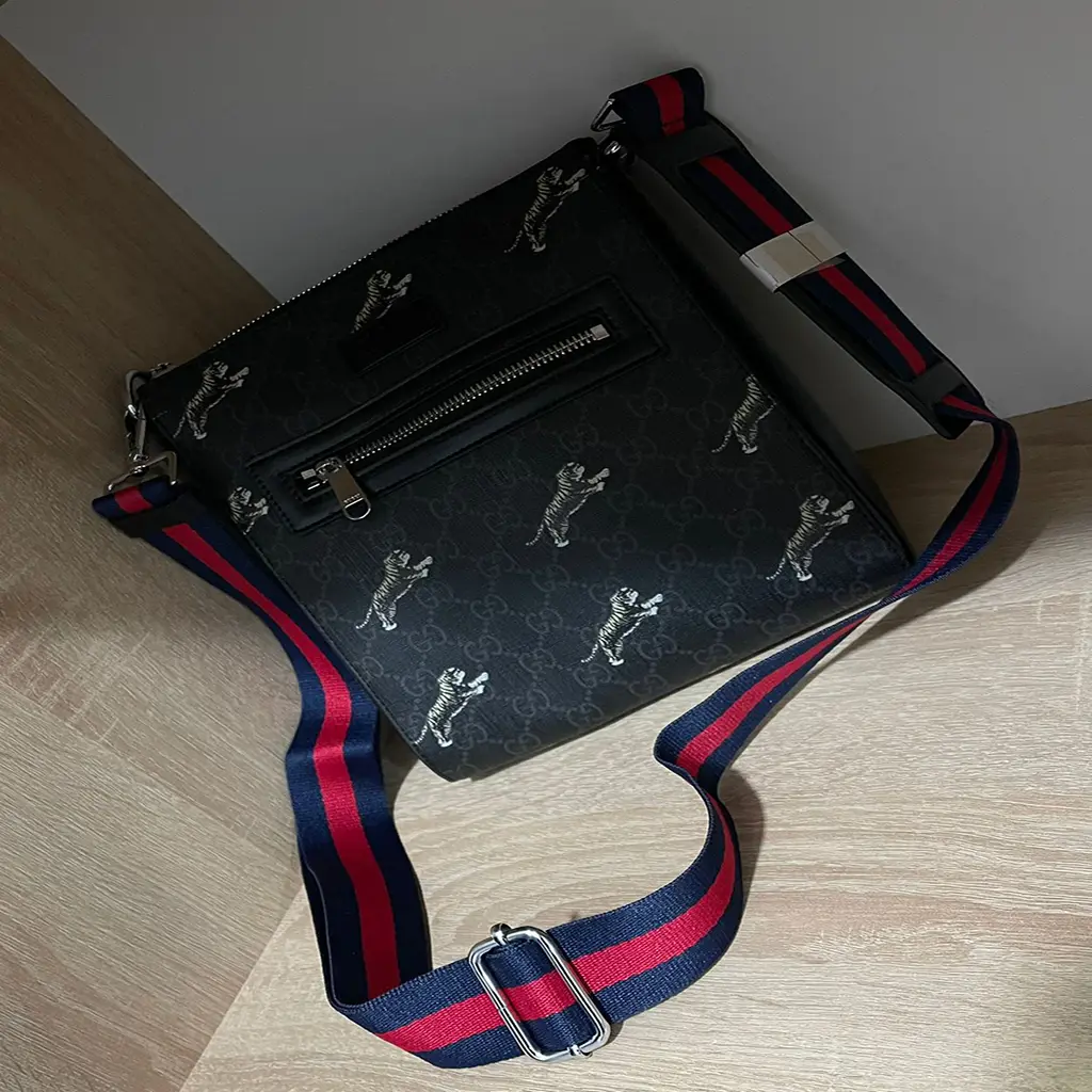 Gucci messenger bag tiger online